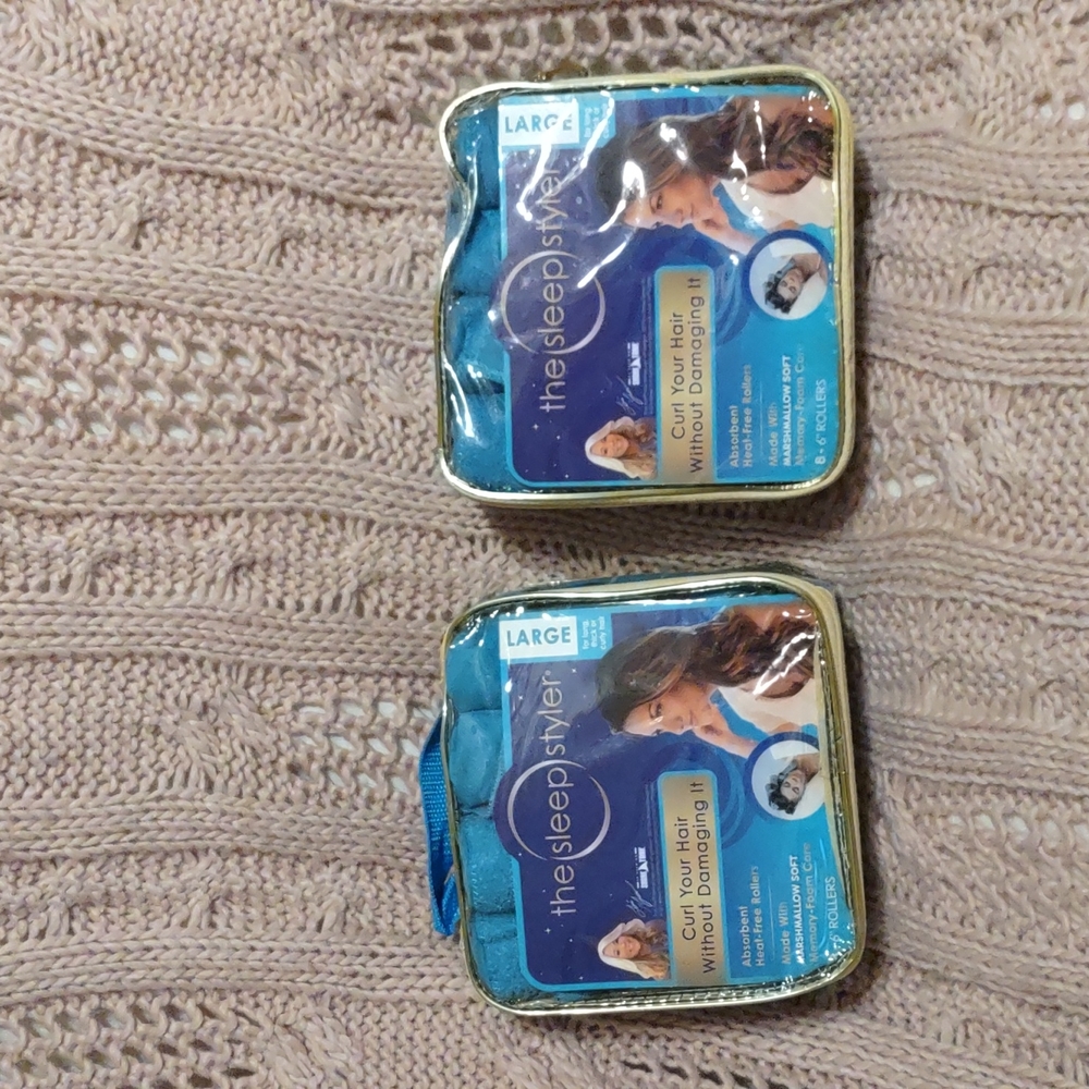 2 of the sleep styler heatfree curlers size large